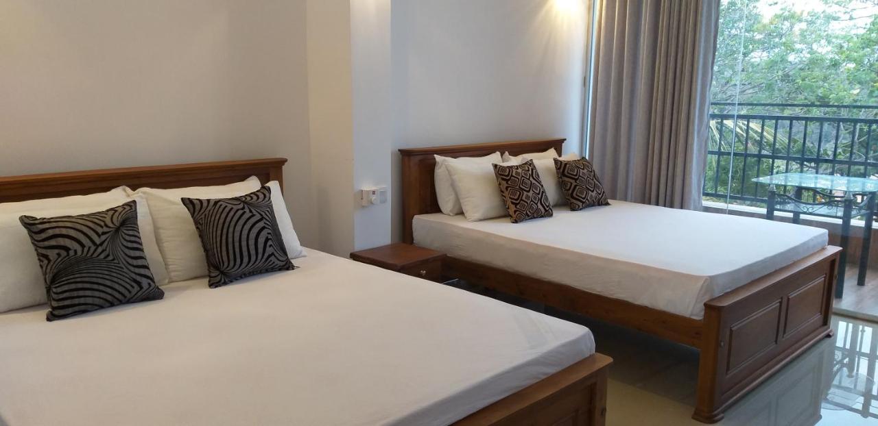 Mahaweli King'S Villa Kandy Esterno foto
